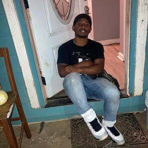 Meet your Posher, Lamont